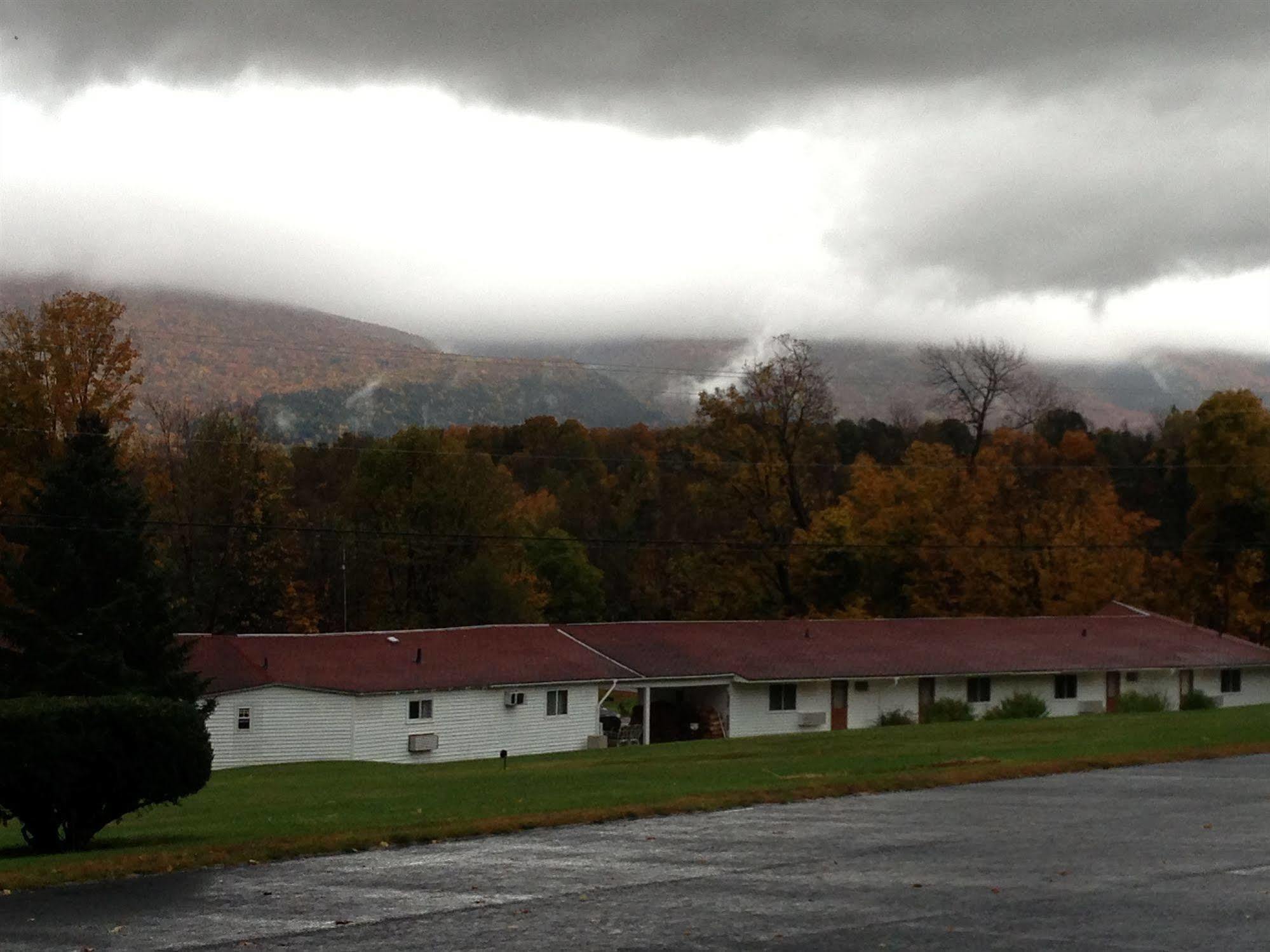 Four Winds Country Motel Manchester Exterior foto